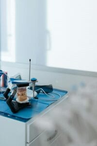 Prosthodontist focused on detailed dental laboratory and restoration work